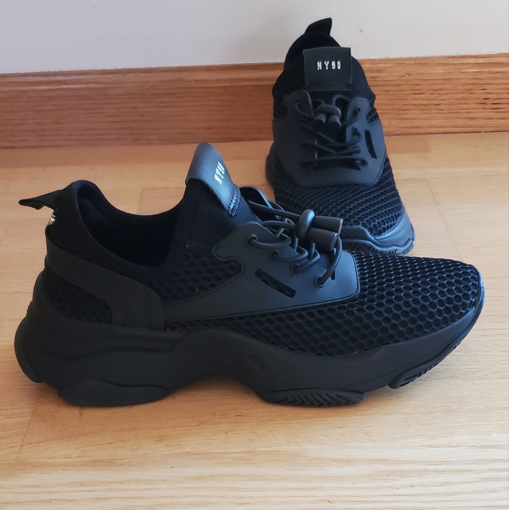 Steve Madden Milo Rebooted